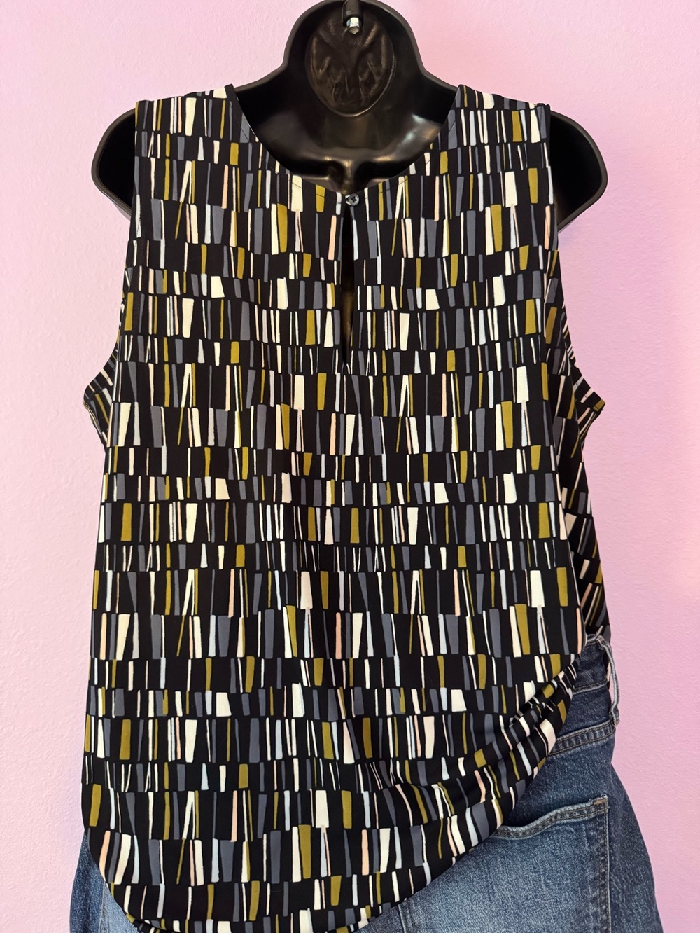 Ann Taylor Factory Black Geometric Stripe Sleeveless Top L
